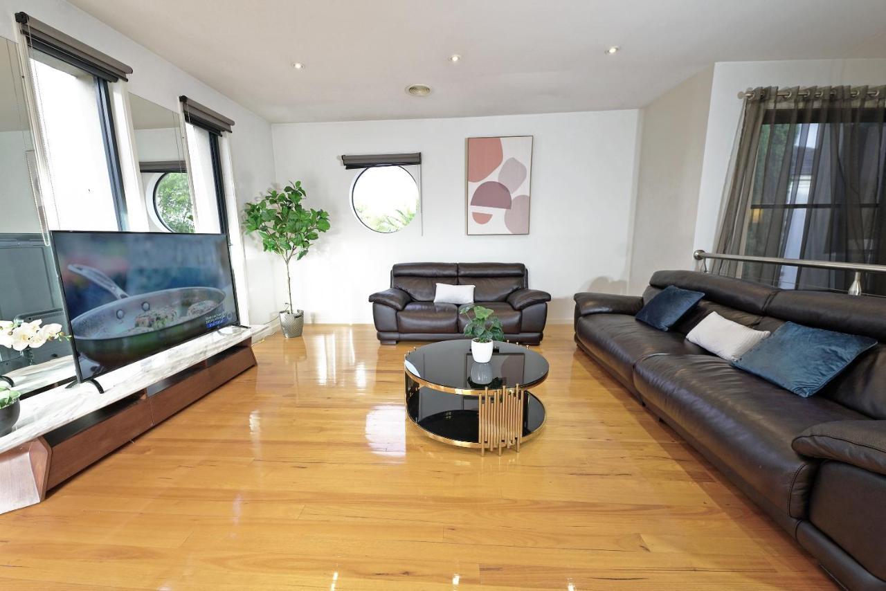 Luxury 7Brm Entire House Lakeview Blackswans Wifi Bbq Resort Point Cook Esterno foto