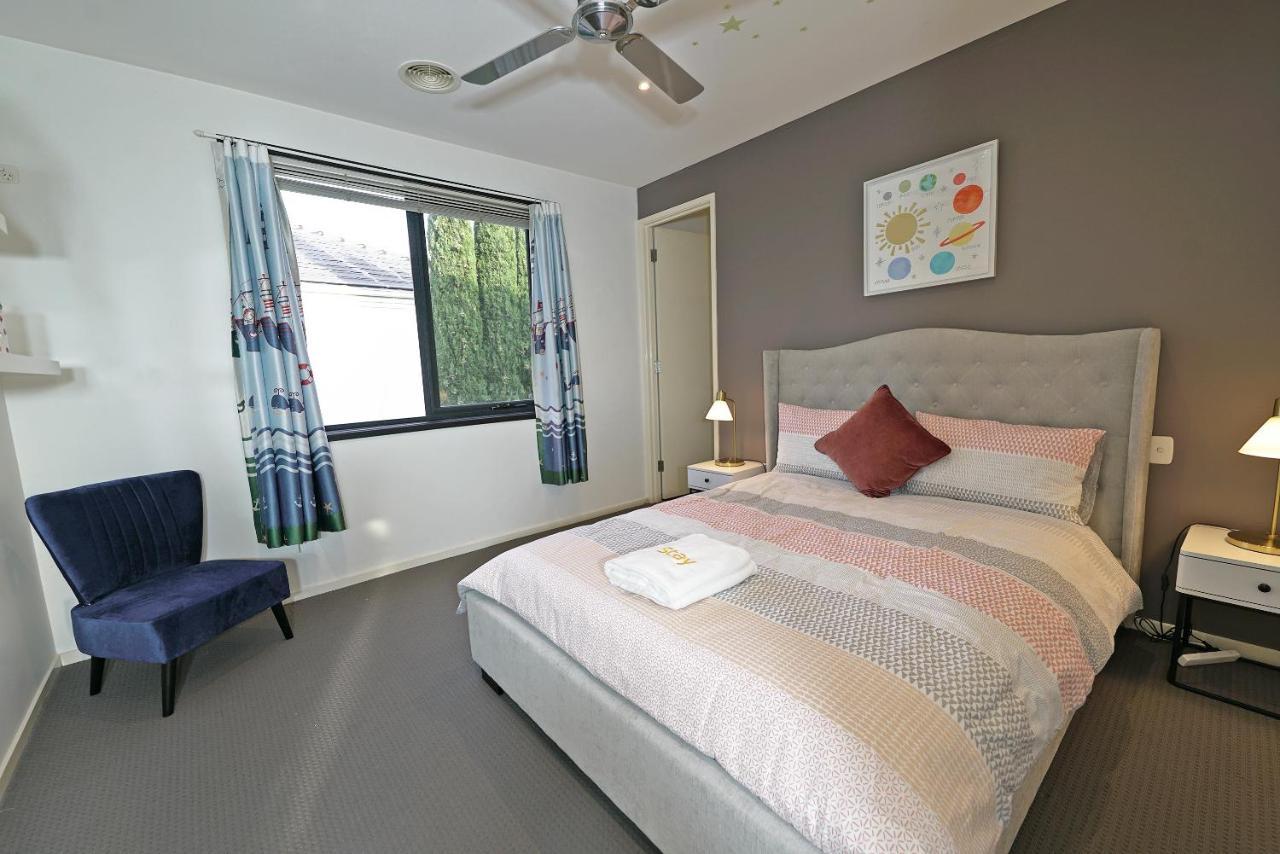Luxury 7Brm Entire House Lakeview Blackswans Wifi Bbq Resort Point Cook Esterno foto