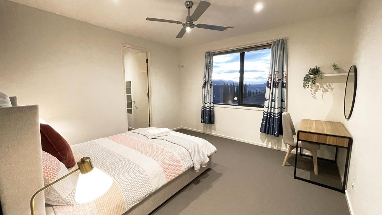 Luxury 7Brm Entire House Lakeview Blackswans Wifi Bbq Resort Point Cook Esterno foto